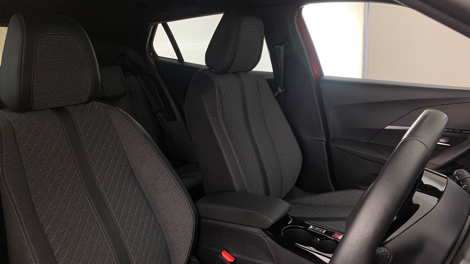 Used Peugeot 2008 2024 for sale - 76574406: Photo 43