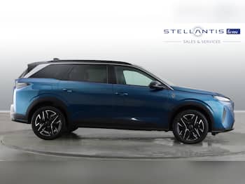 Used Peugeot 5008 2025 for sale - 79713243: Photo