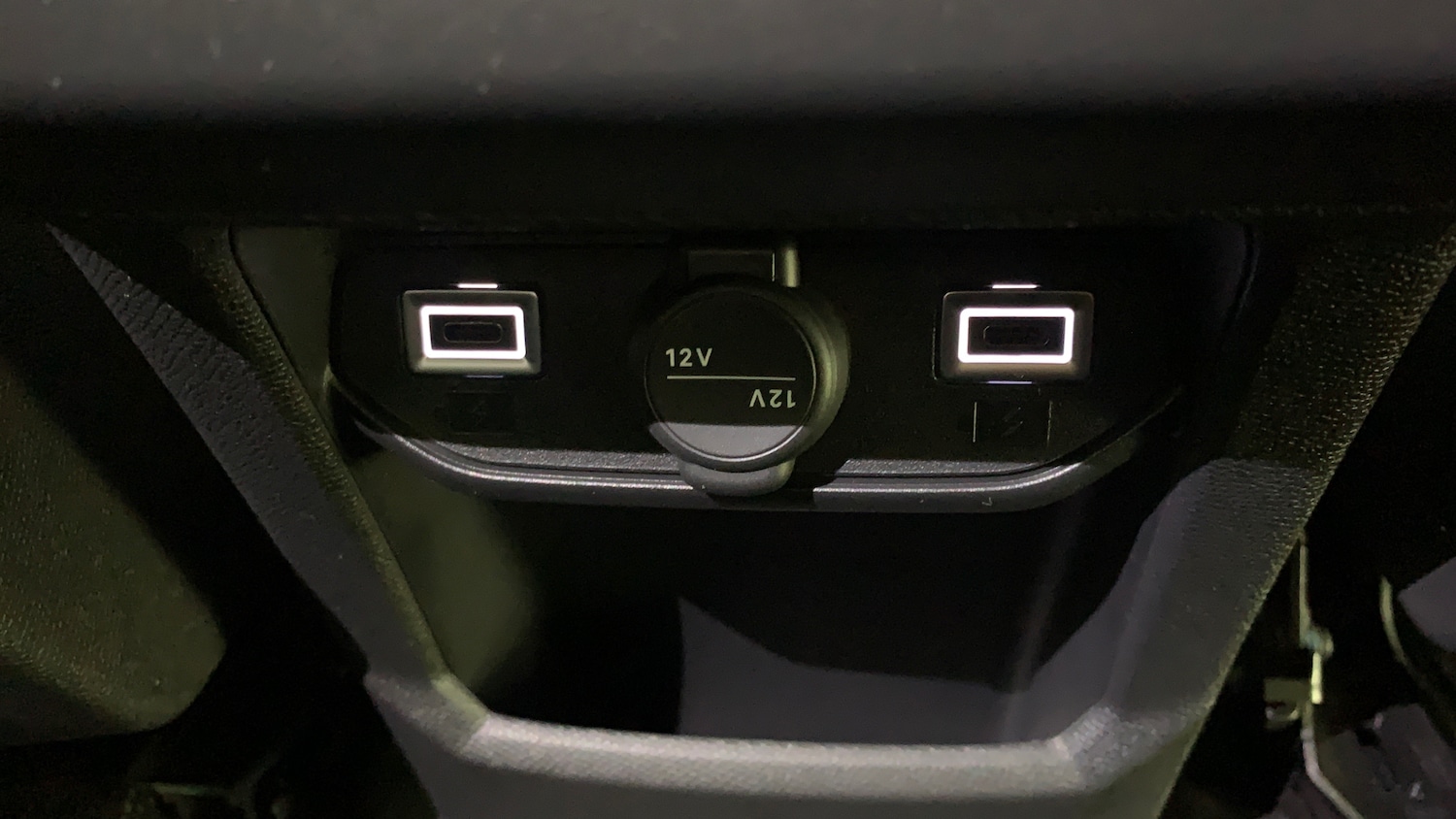 Used Peugeot 3008 2024 for sale - 77332379: Photo 53