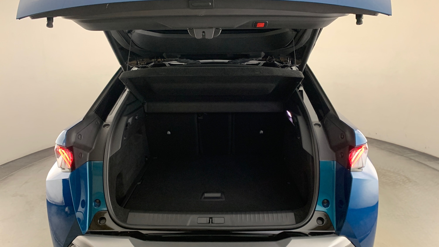 Used Peugeot 3008 2024 for sale - 77332379: Photo 6