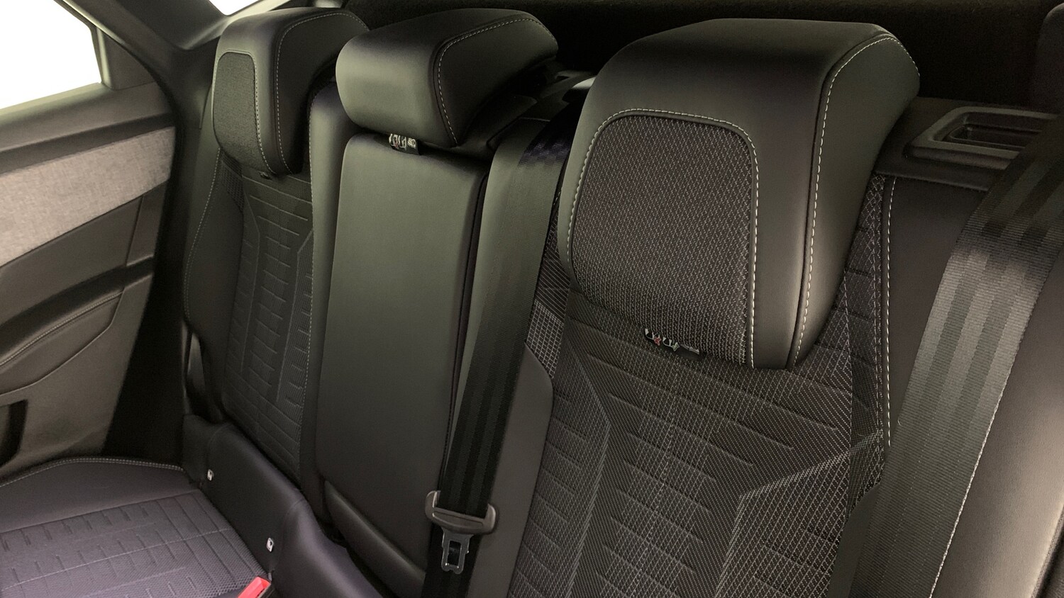 Used Peugeot 3008 2025 for sale - 77926662: Photo 7