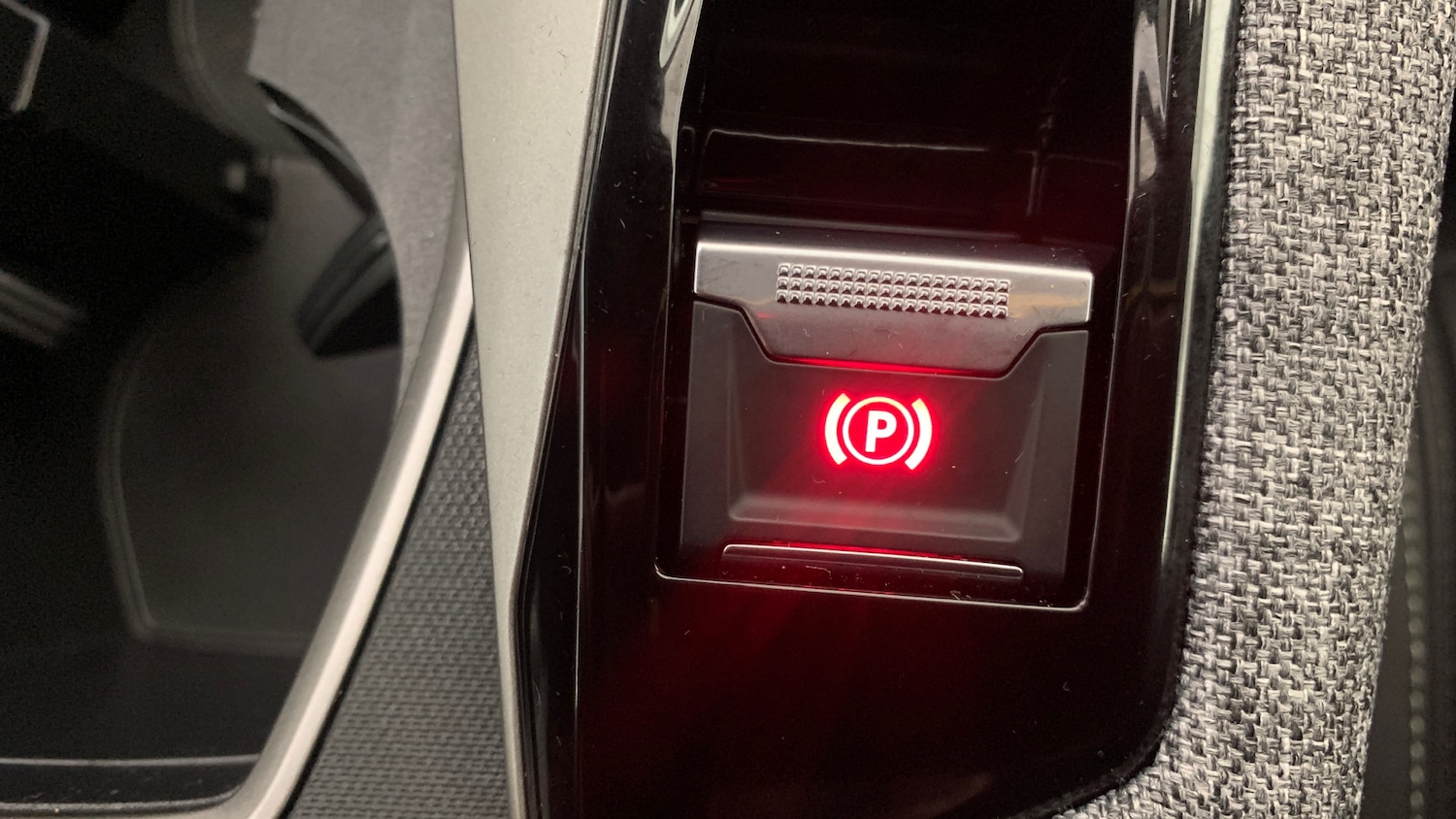 Used Peugeot 3008 2025 for sale - 76400060: Photo 33