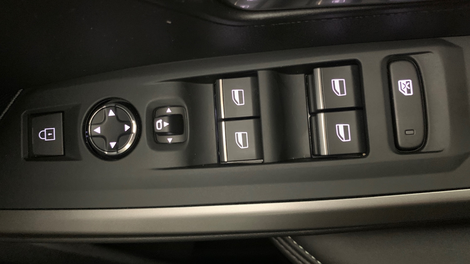 Used Peugeot 3008 2025 for sale - 76400060: Photo 37