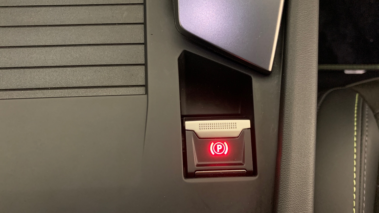 Used Peugeot 408 2024 for sale - 76474351: Photo 35