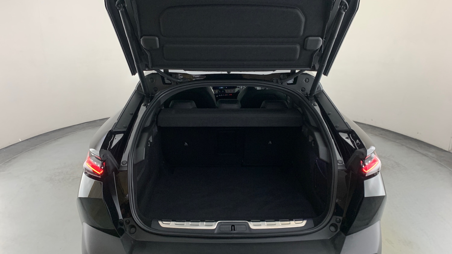 Used Peugeot 408 2024 for sale - 76474351: Photo 5