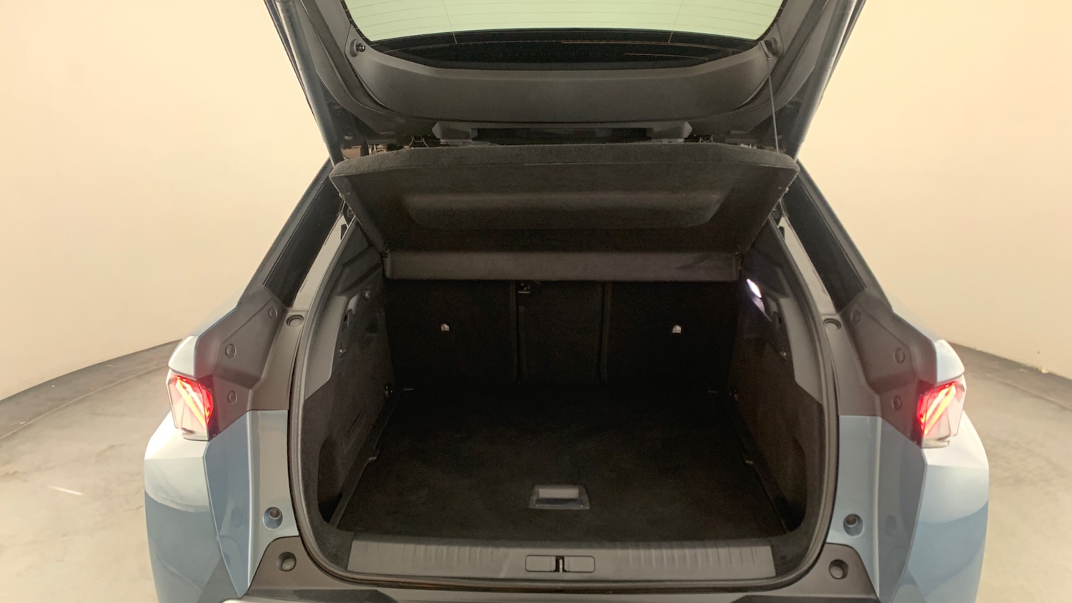 Used Peugeot 3008 2024 for sale - 76123508: Photo 5