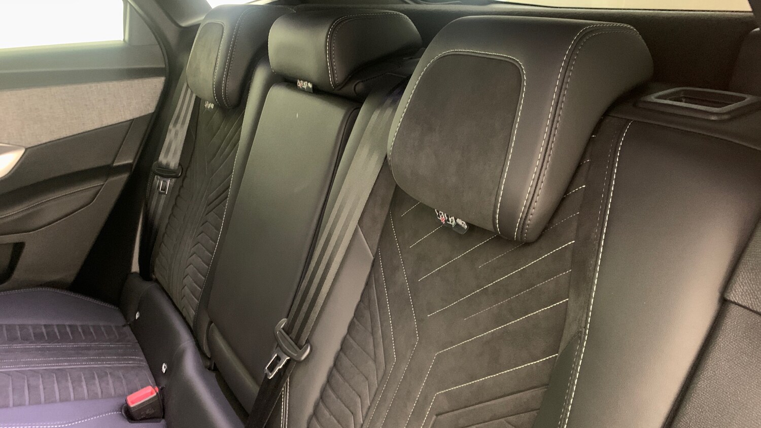 Used Peugeot 3008 2024 for sale - 76123508: Photo 8