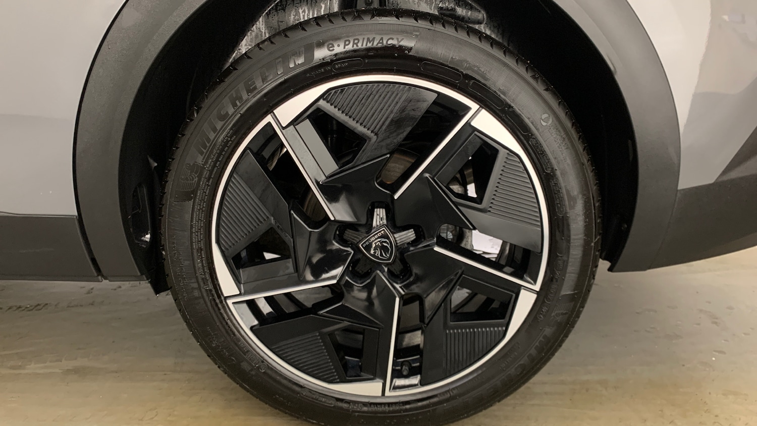 Used Peugeot 408 2024 for sale - 77042320: Photo 17