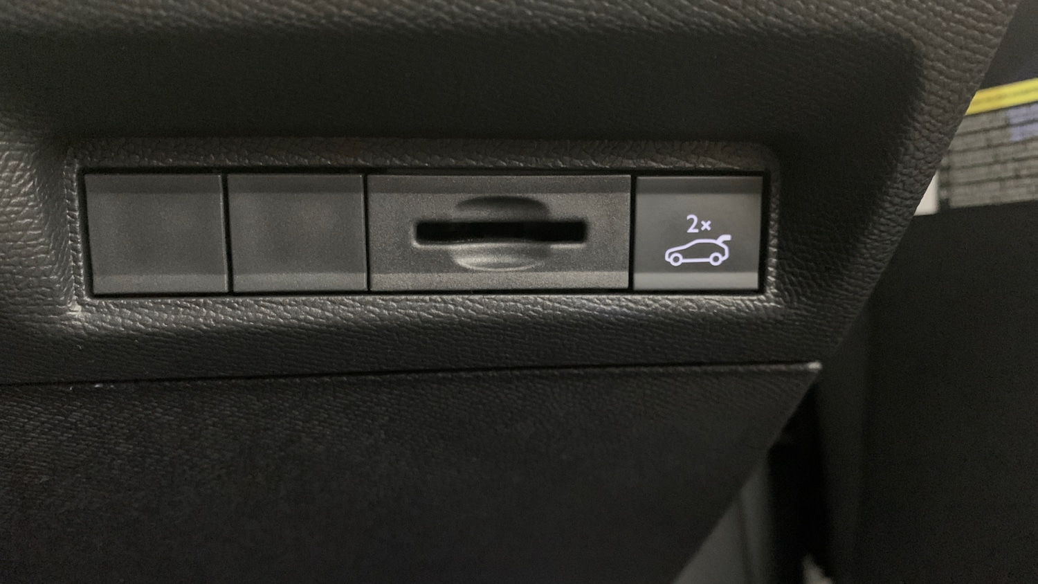 Used Peugeot 408 2024 for sale - 77042320: Photo 20