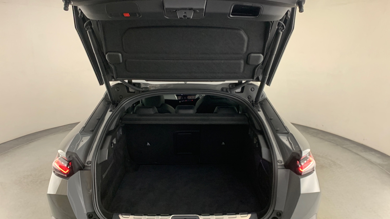 Used Peugeot 408 2024 for sale - 77042320: Photo 5