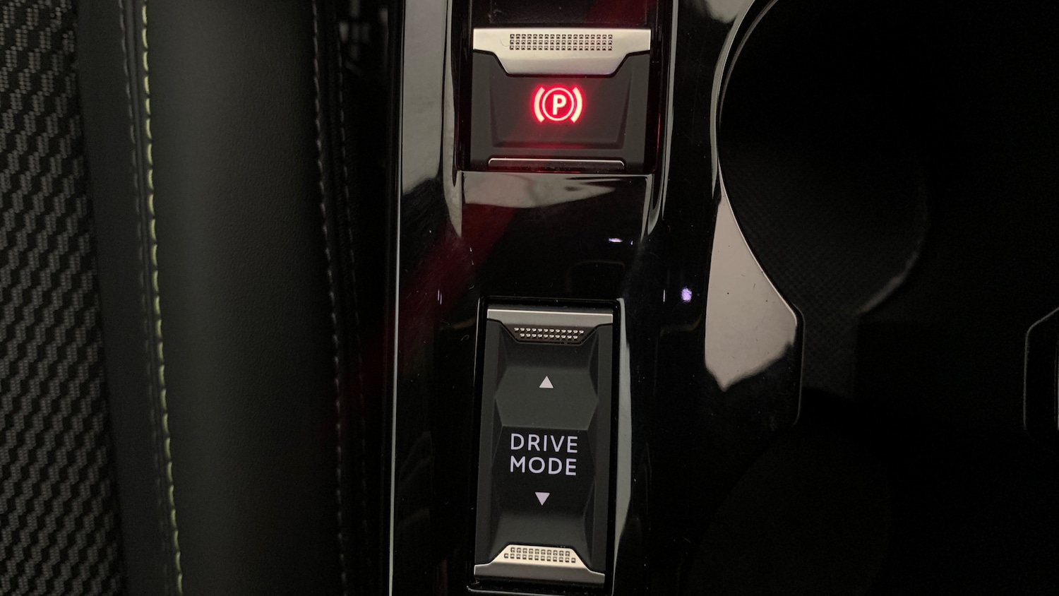 Used Peugeot 2008 2024 for sale - 77067387: Photo 33