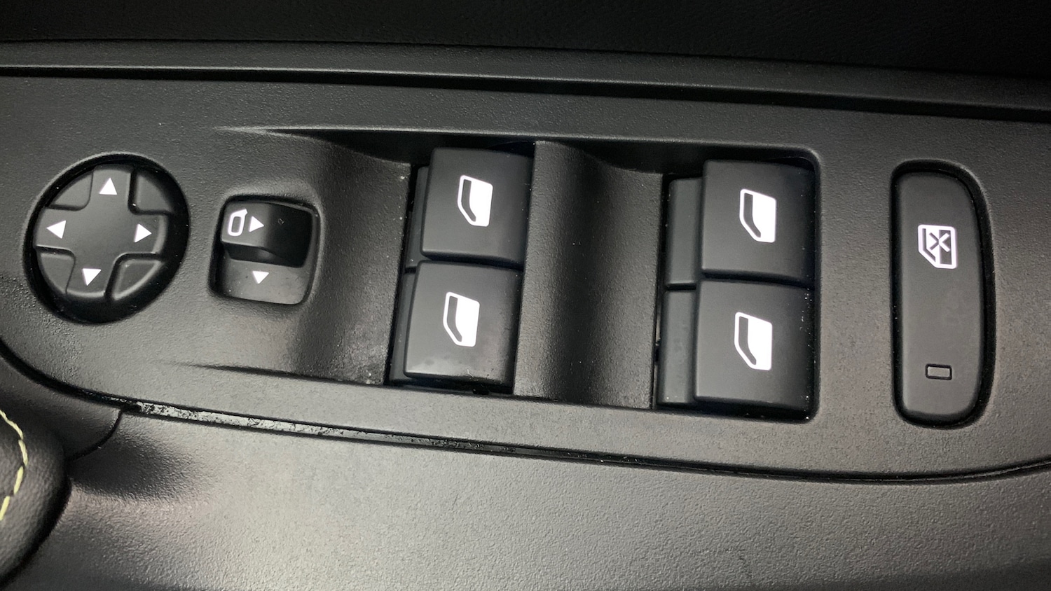 Used Peugeot 2008 2024 for sale - 77067387: Photo 39