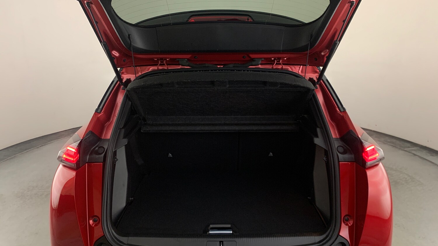 Used Peugeot 2008 2024 for sale - 77067387: Photo 6