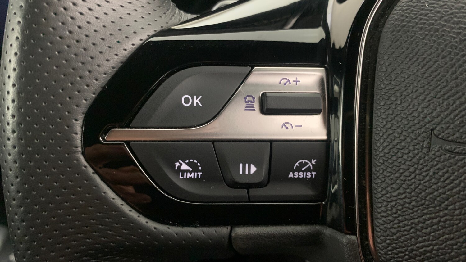 Used Peugeot 308 2024 for sale - 77840545: Photo 19