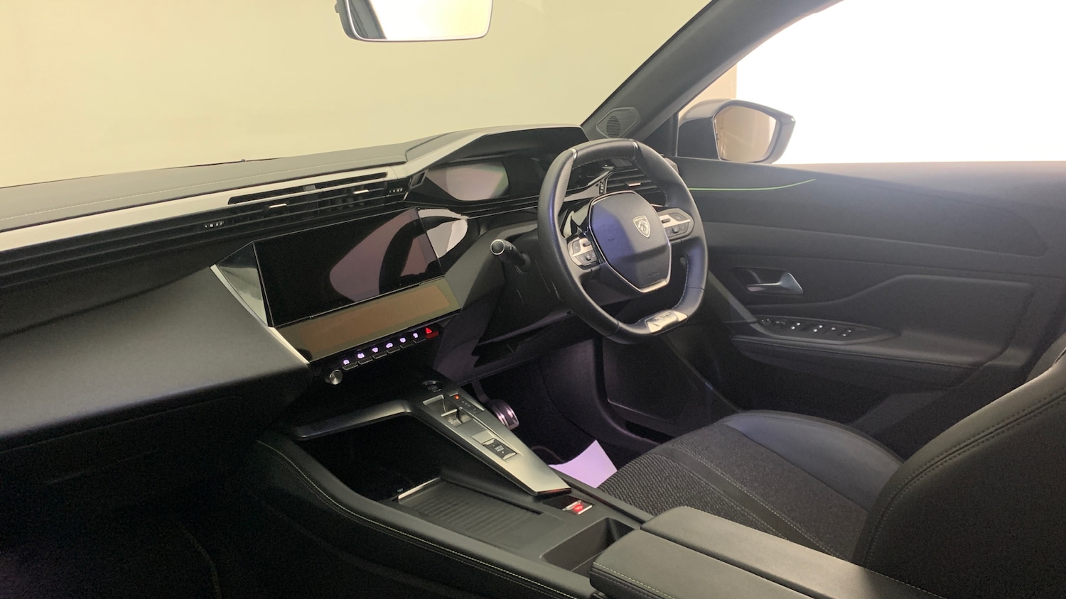 Used Peugeot 308 2024 for sale - 77840545: Photo 2