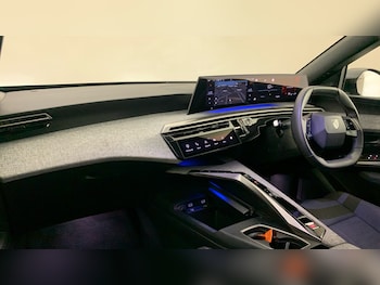 Used Peugeot 5008 2024 for sale - 78753437: Photo