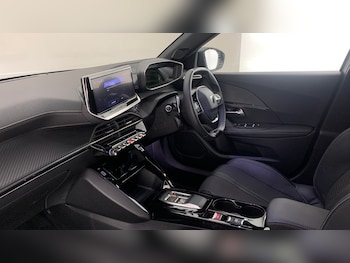 Used Peugeot 2008 2024 for sale - 75811392: Photo