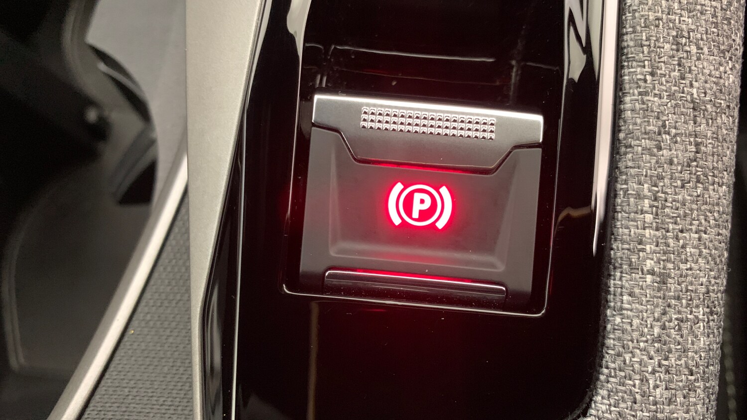 Used Peugeot 3008 2025 for sale - 77497961: Photo 37