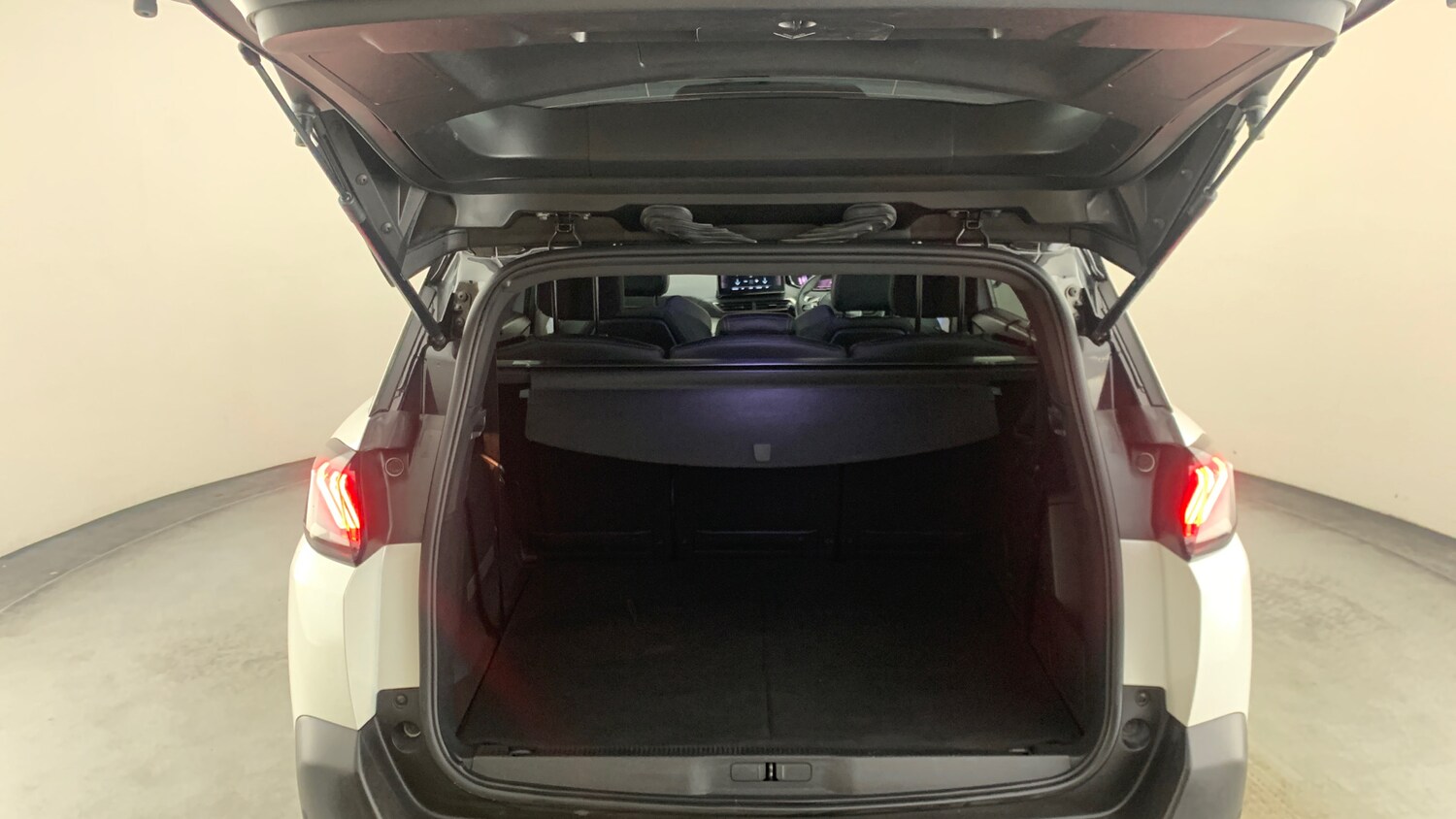 Used Peugeot 5008 2024 for sale - 76216465: Photo 5