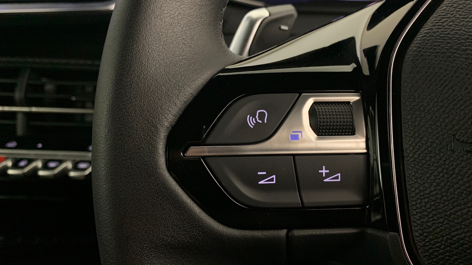 Used Peugeot 2008 2025 for sale - 78035678: Photo 18