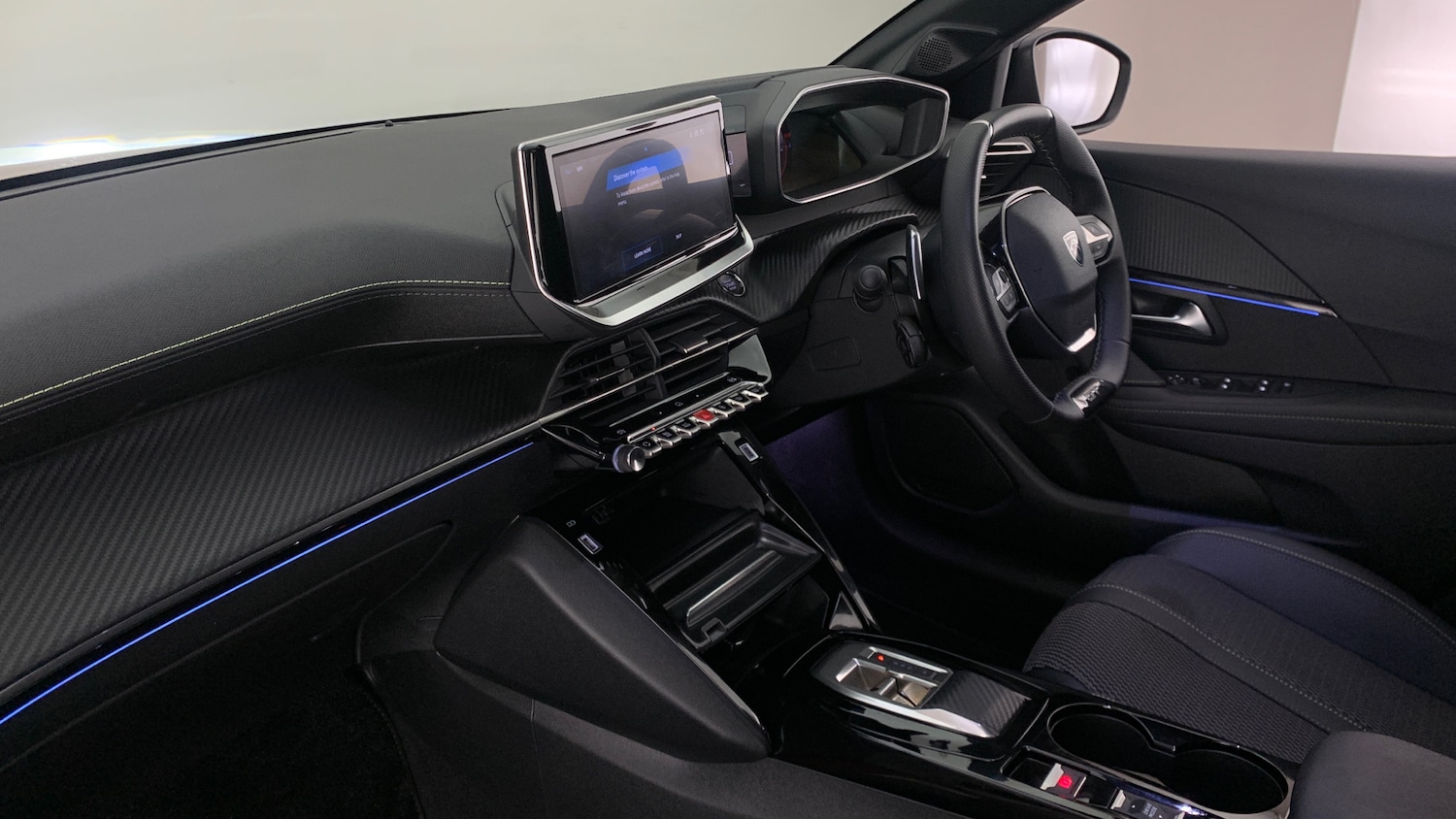 Used Peugeot 208 2025 for sale - 76621402: Photo 2