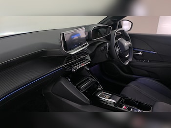 Used Peugeot 208 2025 for sale - 76621402: Photo