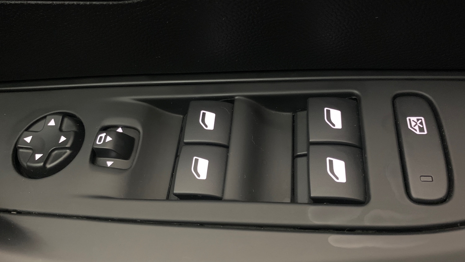 Used Peugeot 208 2025 for sale - 76621402: Photo 37