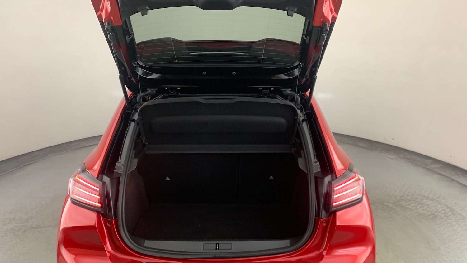 Used Peugeot 208 2025 for sale - 76621402: Photo 5