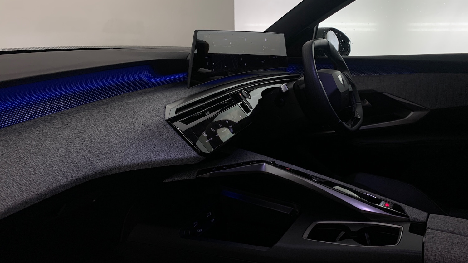 Used Peugeot 3008 2025 for sale - 76359109: Photo 2