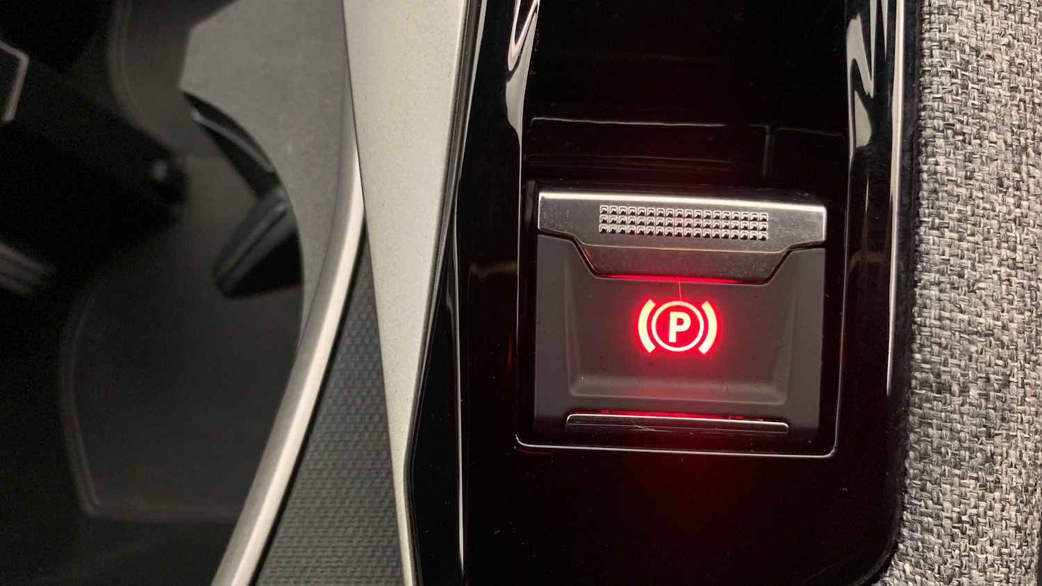 Used Peugeot 5008 2025 for sale - 76419758: Photo 35