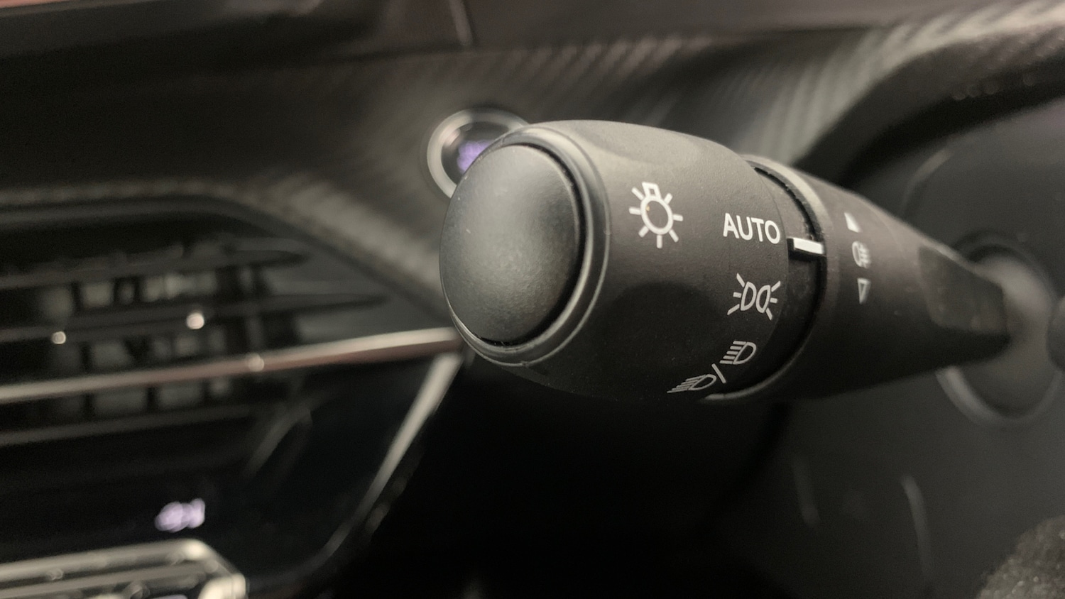 Used Peugeot 208 2025 for sale - 76966094: Photo 35