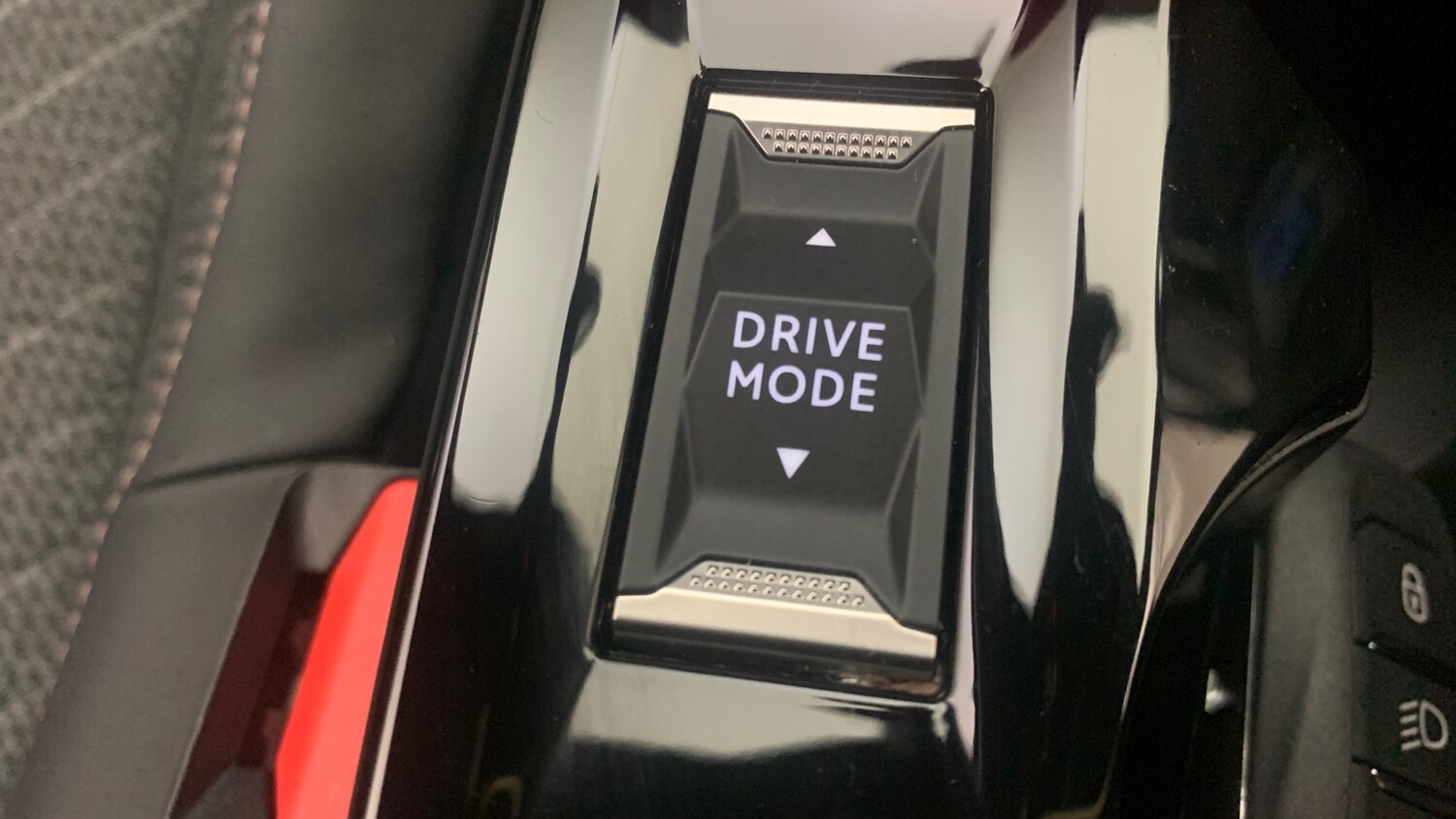 Used Peugeot 2008 2025 for sale - 77659704: Photo 39