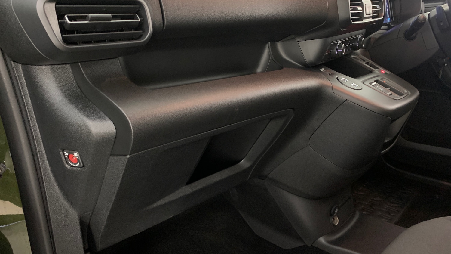 Used Citroen Berlingo 2024 for sale - 78087687: Photo 43