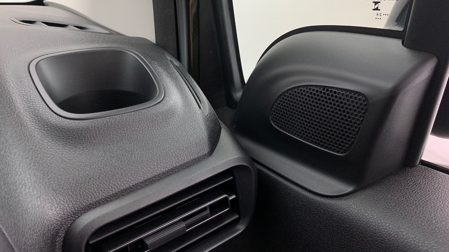 Used Citroen Berlingo 2024 for sale - 78087687: Photo 57