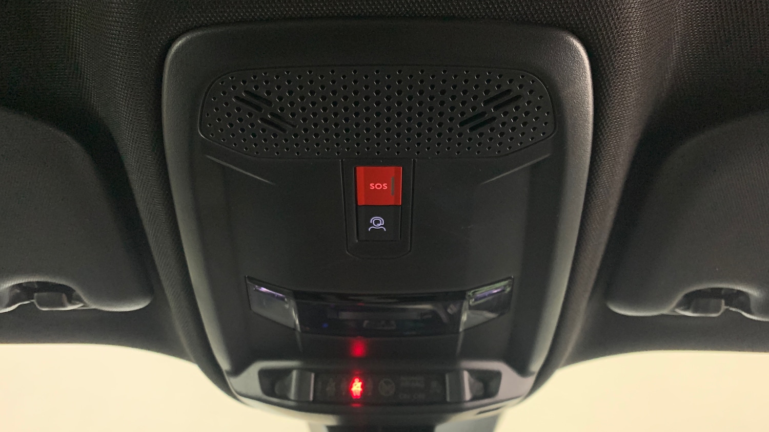 Used Peugeot 2008 2024 for sale - 77176163: Photo 37