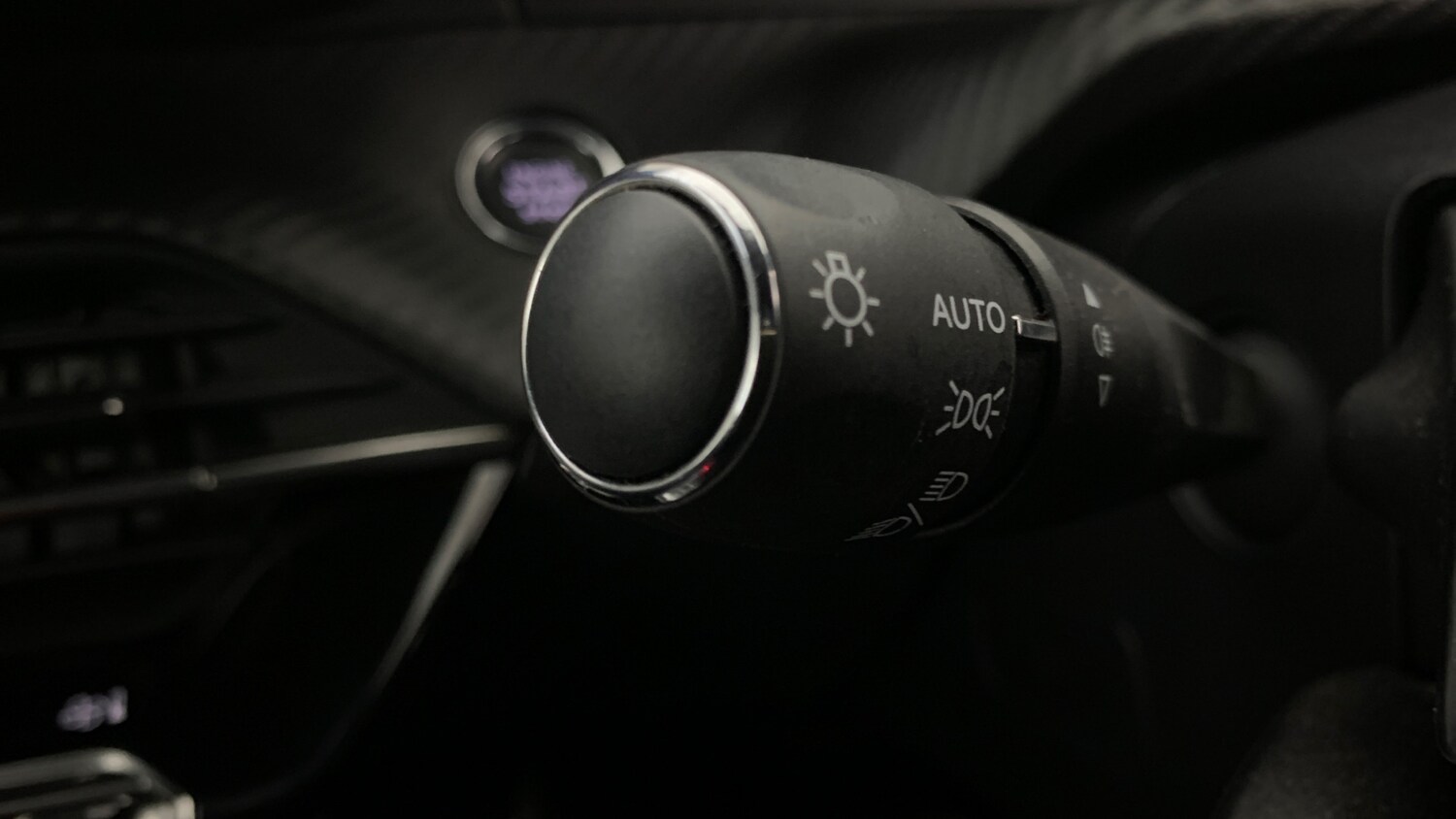 Used Peugeot 2008 2024 for sale - 77176163: Photo 39