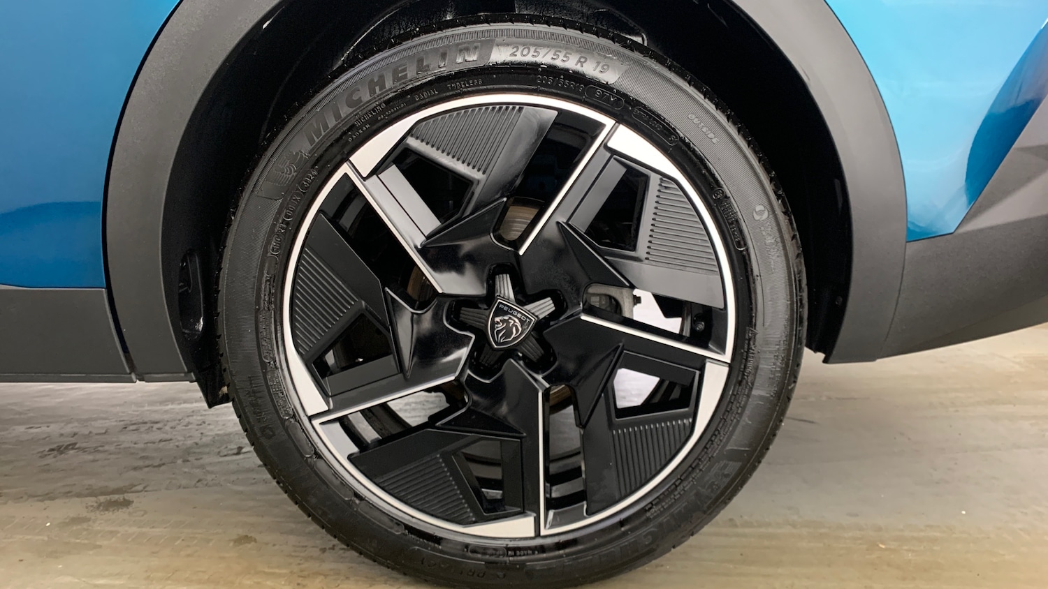 Used Peugeot 408 2024 for sale - 76621425: Photo 17