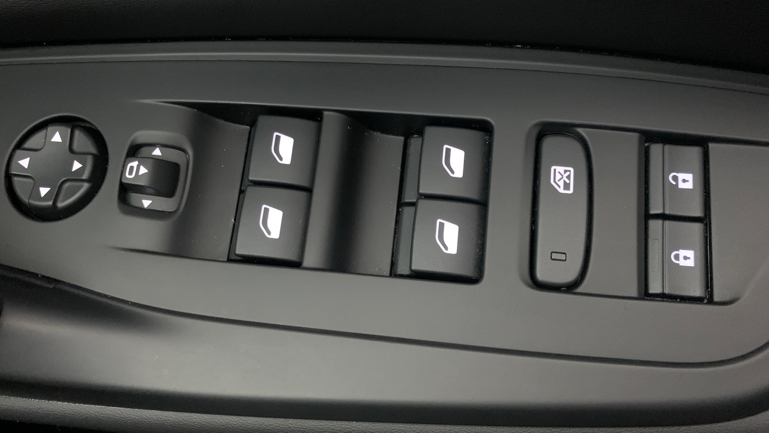 Used Peugeot 408 2024 for sale - 76621425: Photo 38