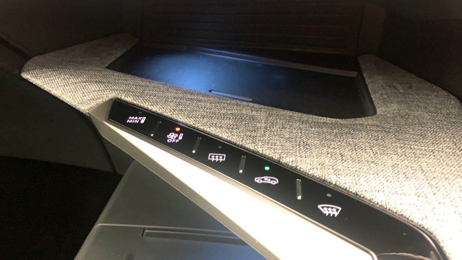 Used Peugeot 3008 2025 for sale - 76966106: Photo 32