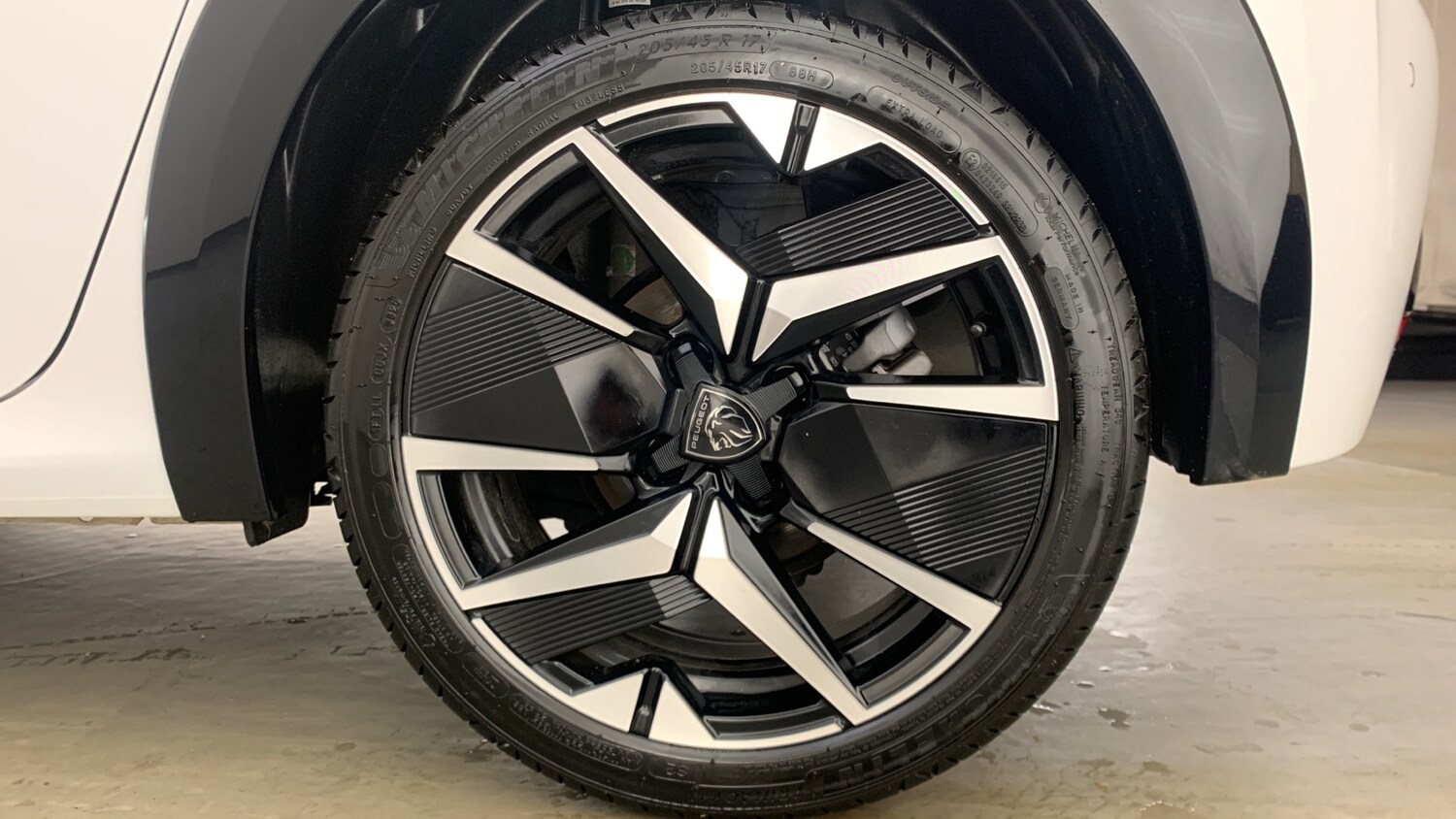 Used Peugeot 208 2025 for sale - 77359779: Photo 18