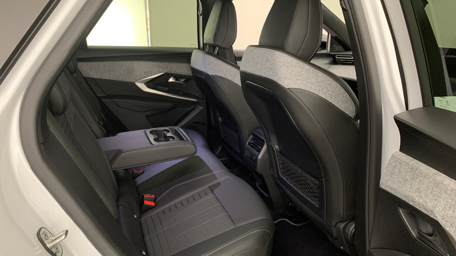 Used Peugeot 3008 2025 for sale - 77959135: Photo 67