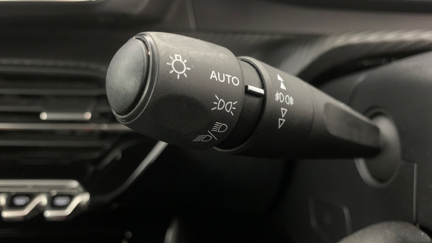 Used Peugeot 2008 2021 for sale - 78087678: Photo 19