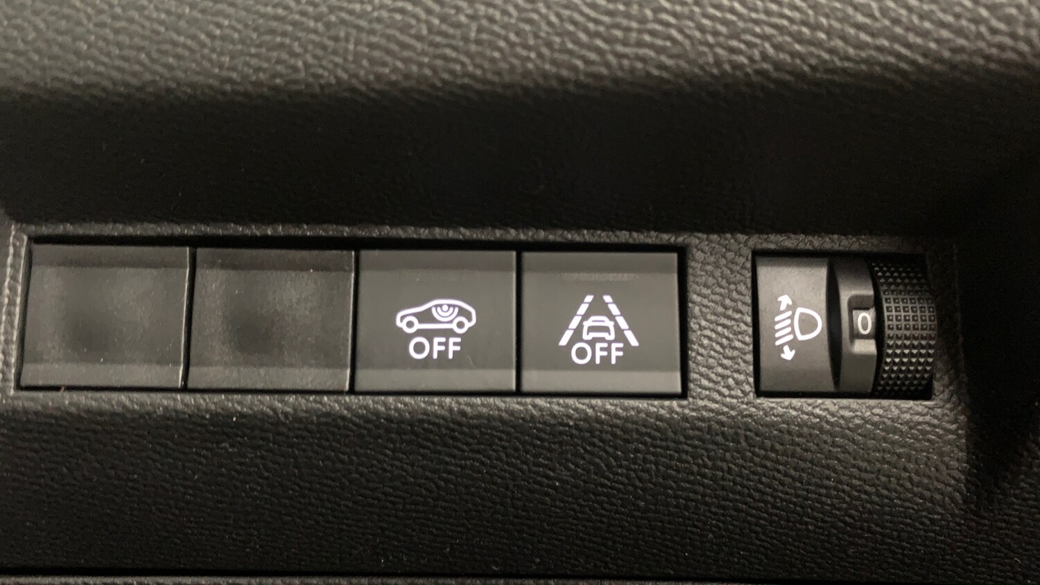 Used Peugeot 2008 2021 for sale - 78087678: Photo 22