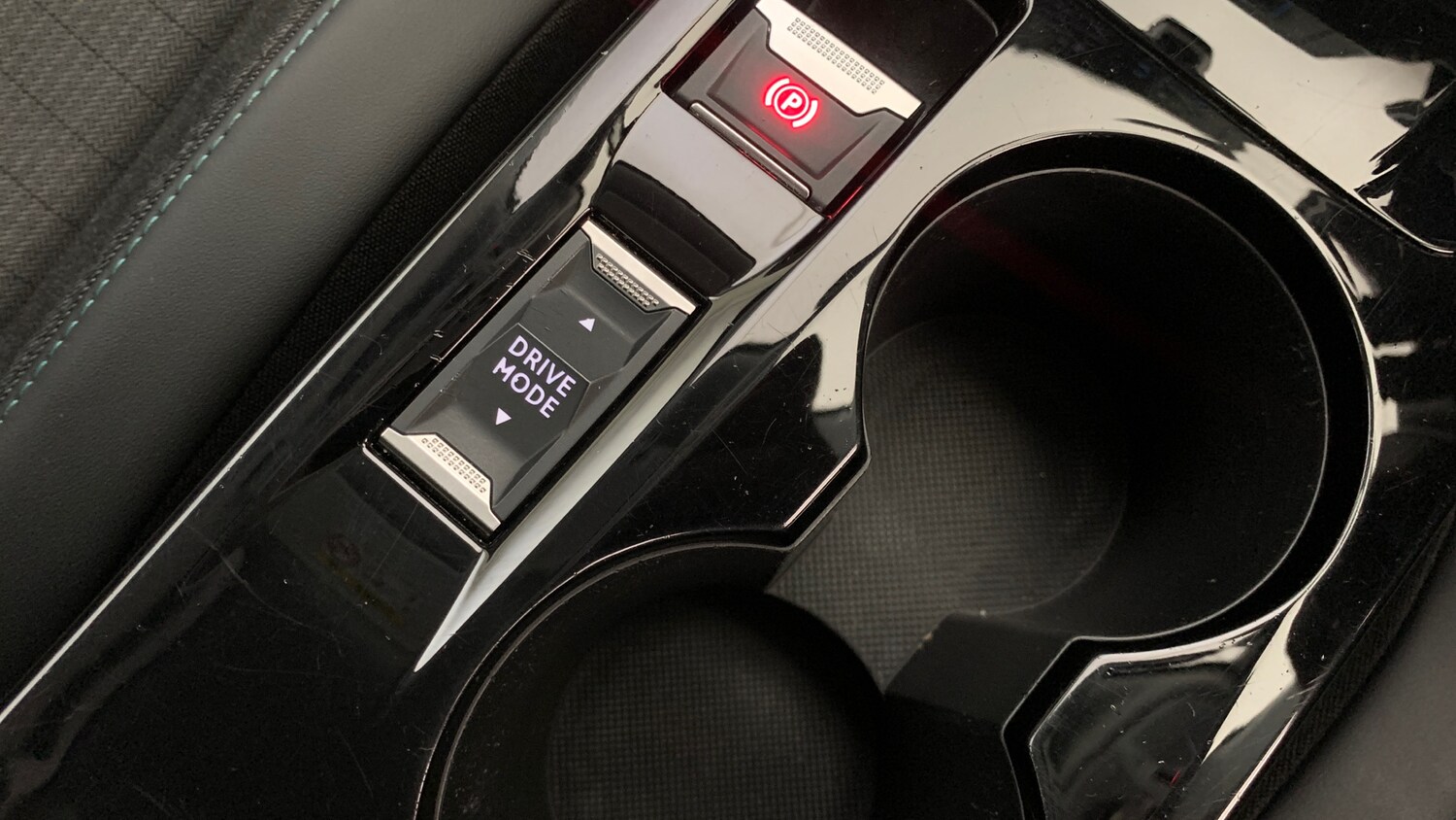 Used Peugeot 2008 2021 for sale - 78087678: Photo 36