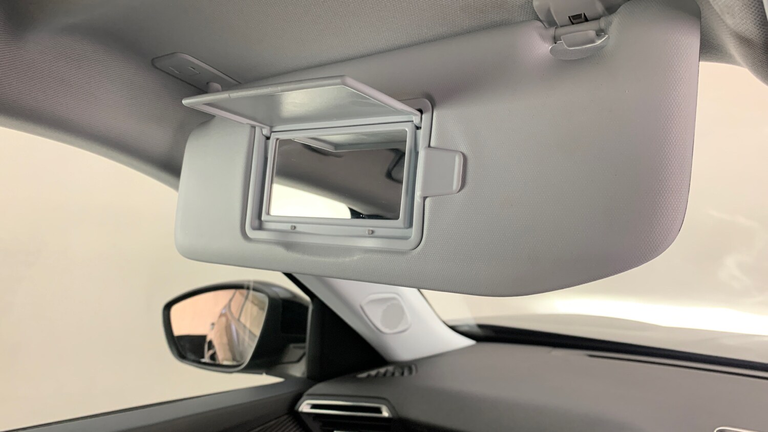 Used Peugeot 2008 2021 for sale - 78087678: Photo 37