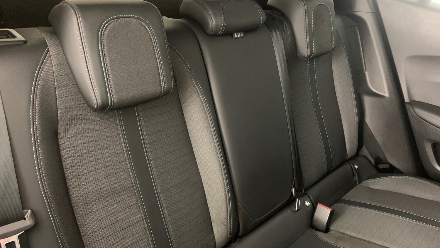 Used Peugeot 2008 2021 for sale - 78087678: Photo 7