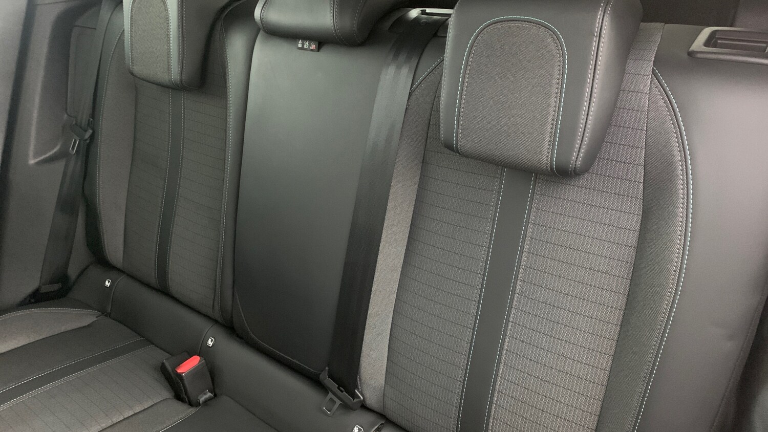 Used Peugeot 2008 2021 for sale - 78087678: Photo 8