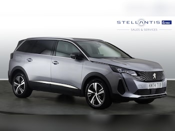 Peugeot - 5008