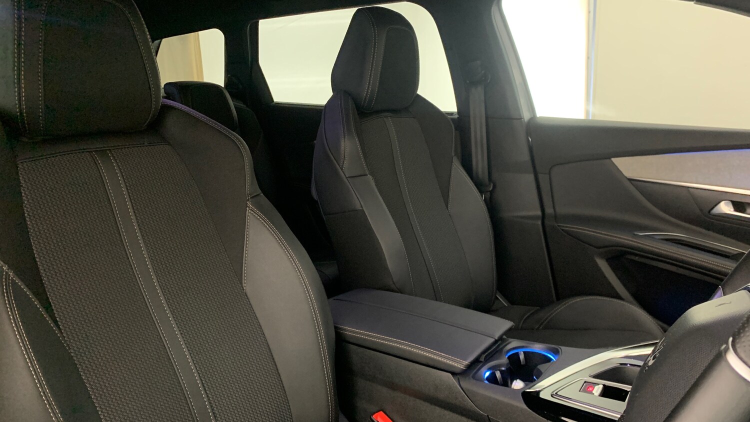 Used Peugeot 5008 2024 for sale - 76216464: Photo 40