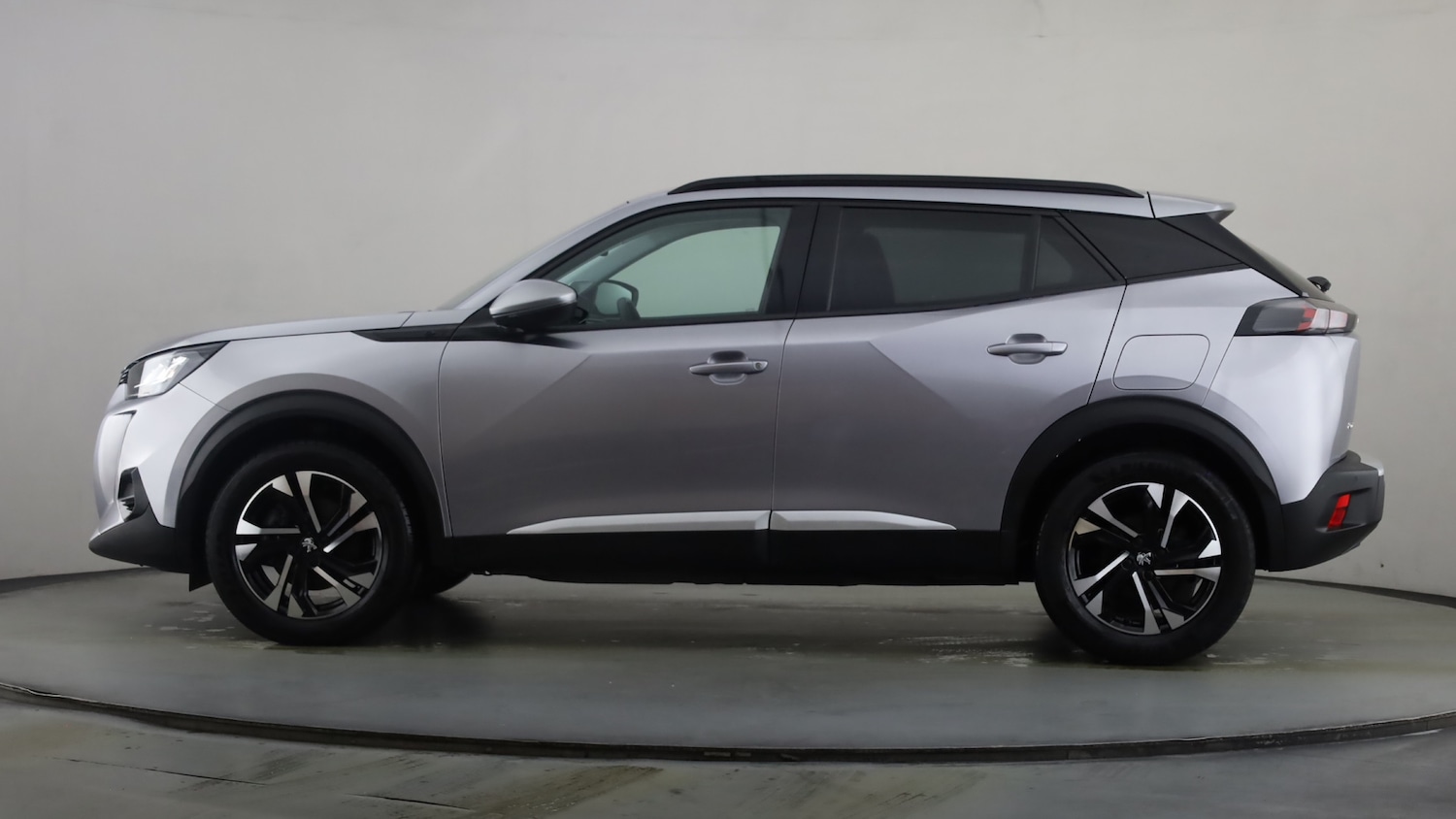 Used Peugeot 2008 2021 for sale - 76574352: Photo 14